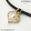 44033 Wholesale beautiful ladies jewelry imitation pearl pendant leather choker necklace